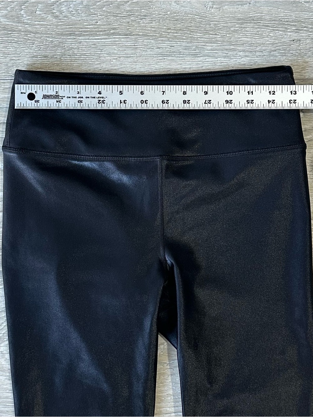 Noli Metallic Shine High Rise Cropped Leggings Black Small - Picture 5 of 11